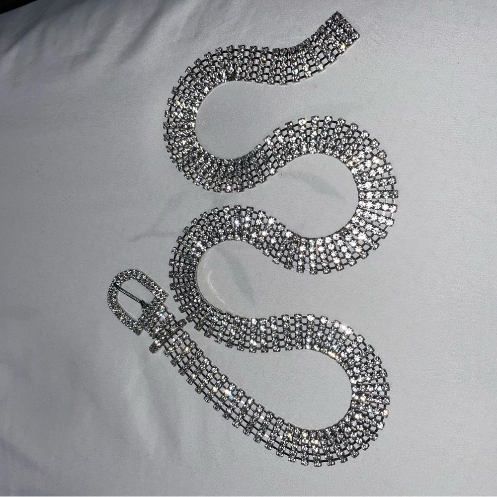 Forever 21 Silver Rhinestone Belt